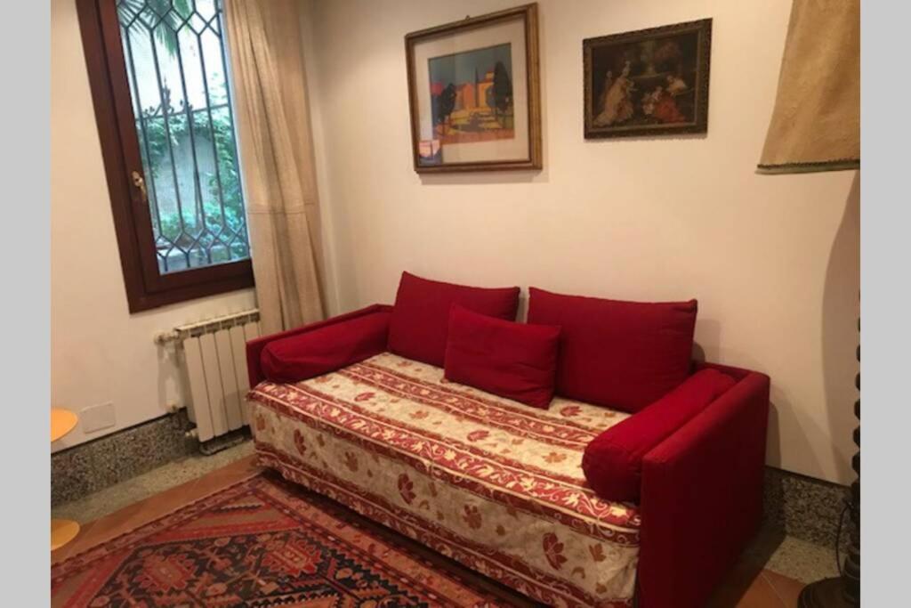 Appartamento Tipico Con Corte Privata Venedig Exteriör bild
